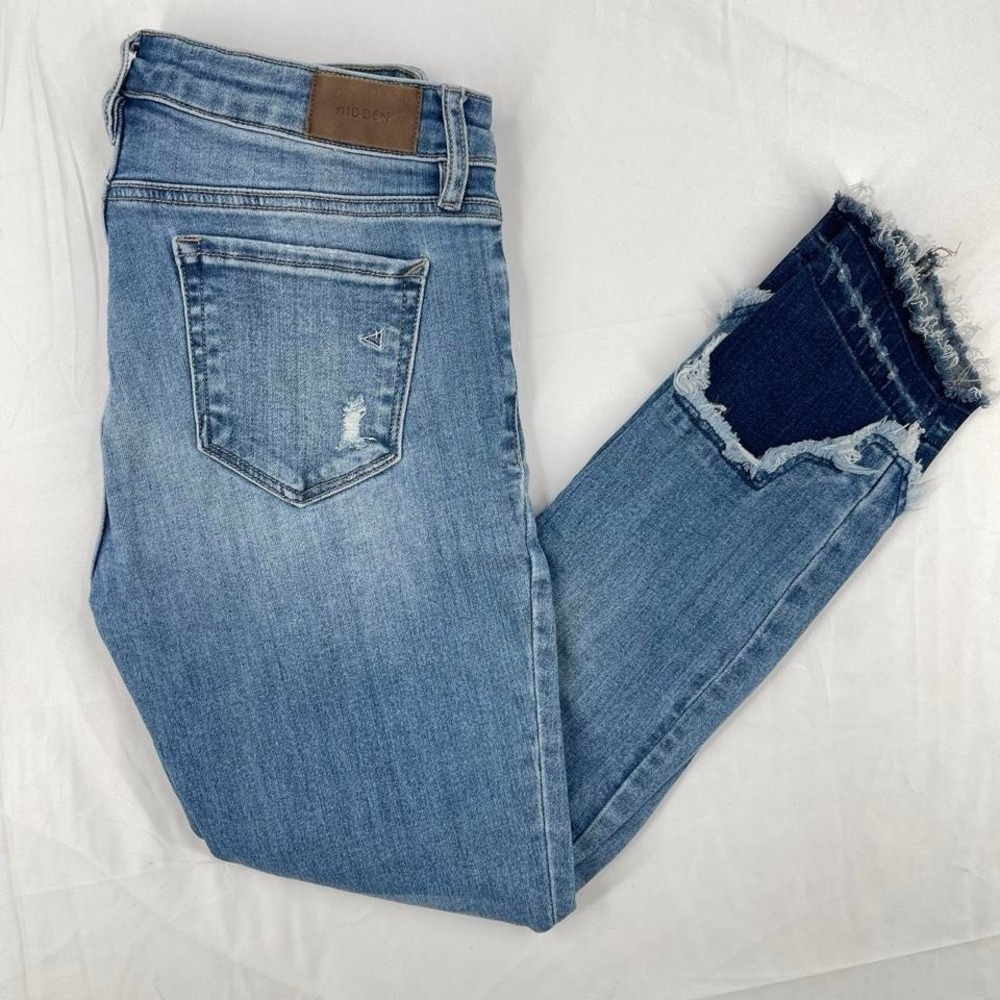 Skinny Blue Jeans with Frayed Hem - Unknown Brand